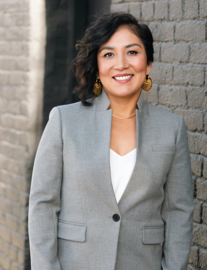 Headshot of Mayra Vega