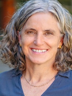 Beth Bourne 2026 candidate for Davis School Board Trustee