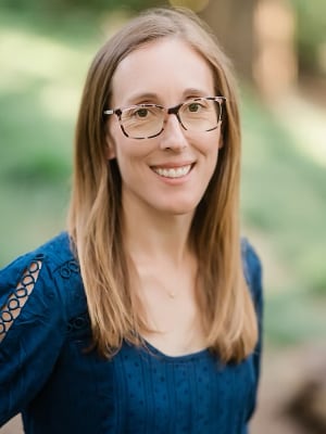 Colleen Zern 2026 candidate for Davis School Board Trustee